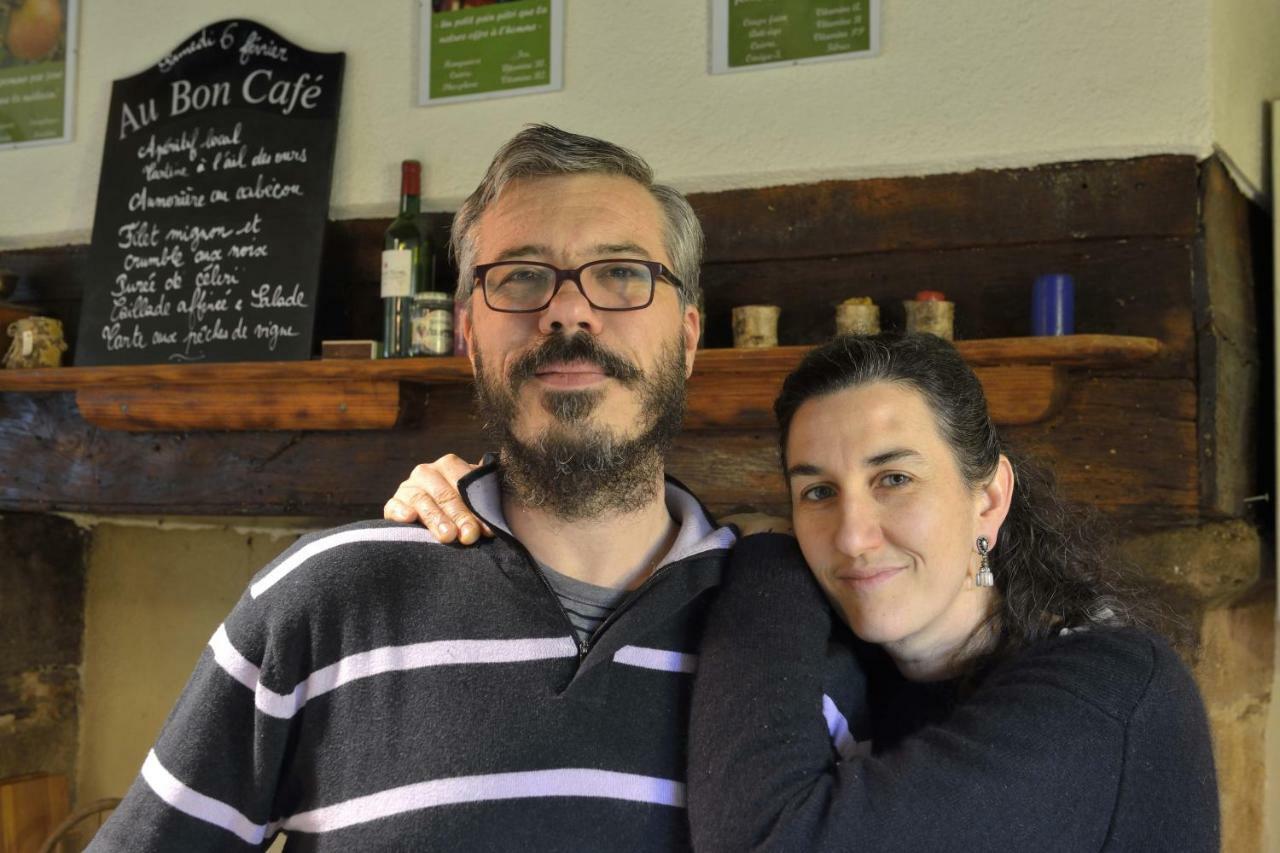 Domaine De La Clauzade Acomodação com café da manhã Saint-Germain-les-Vergnes Exterior foto